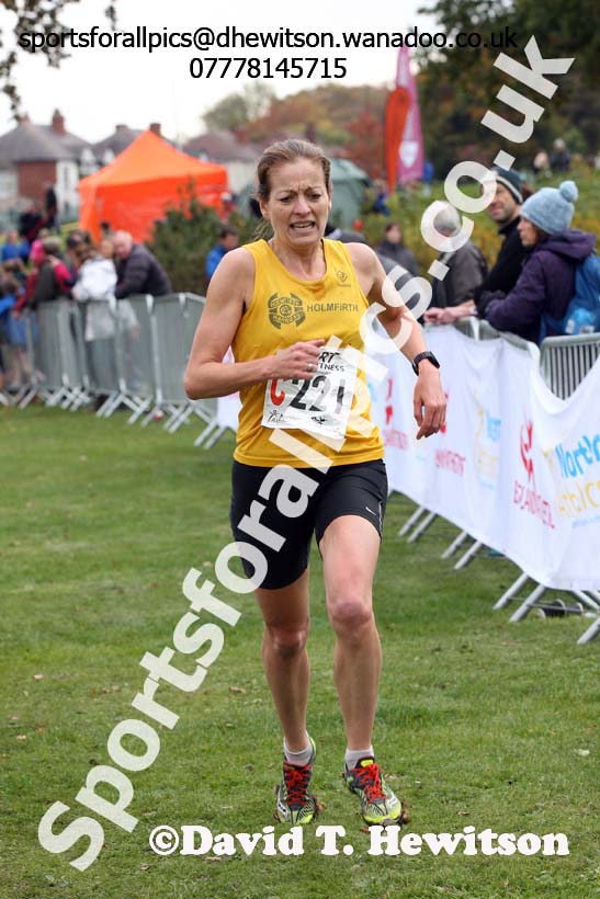 Senior womens Northern Cross Country Relays. Photo: David T. Hewitson/Sports for All Pics
